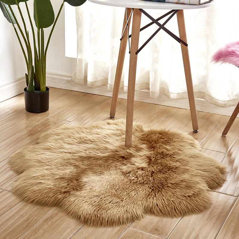 Plum Blossom Shape Soft Faux F - огляд і ціна Cowhide Rug Faux
