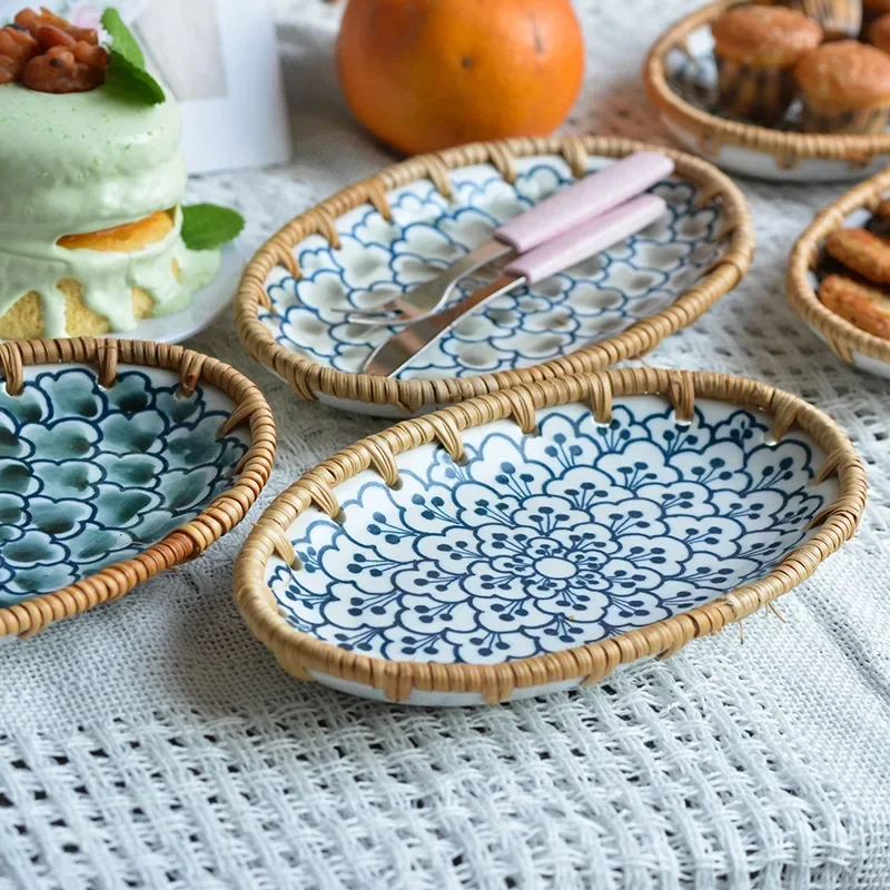 Japanese Rattan Woven Ceramic  - огляд і ціна Ceramic Trinket Dish